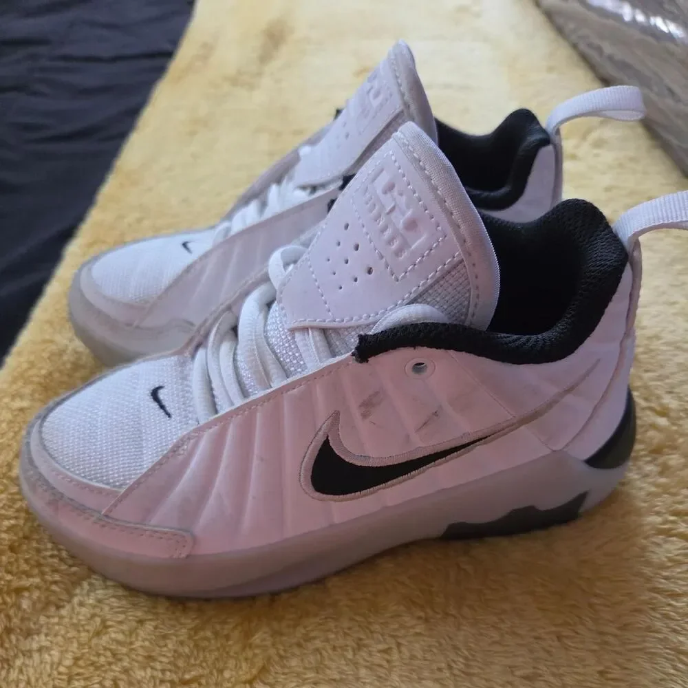 Nike White Trainers